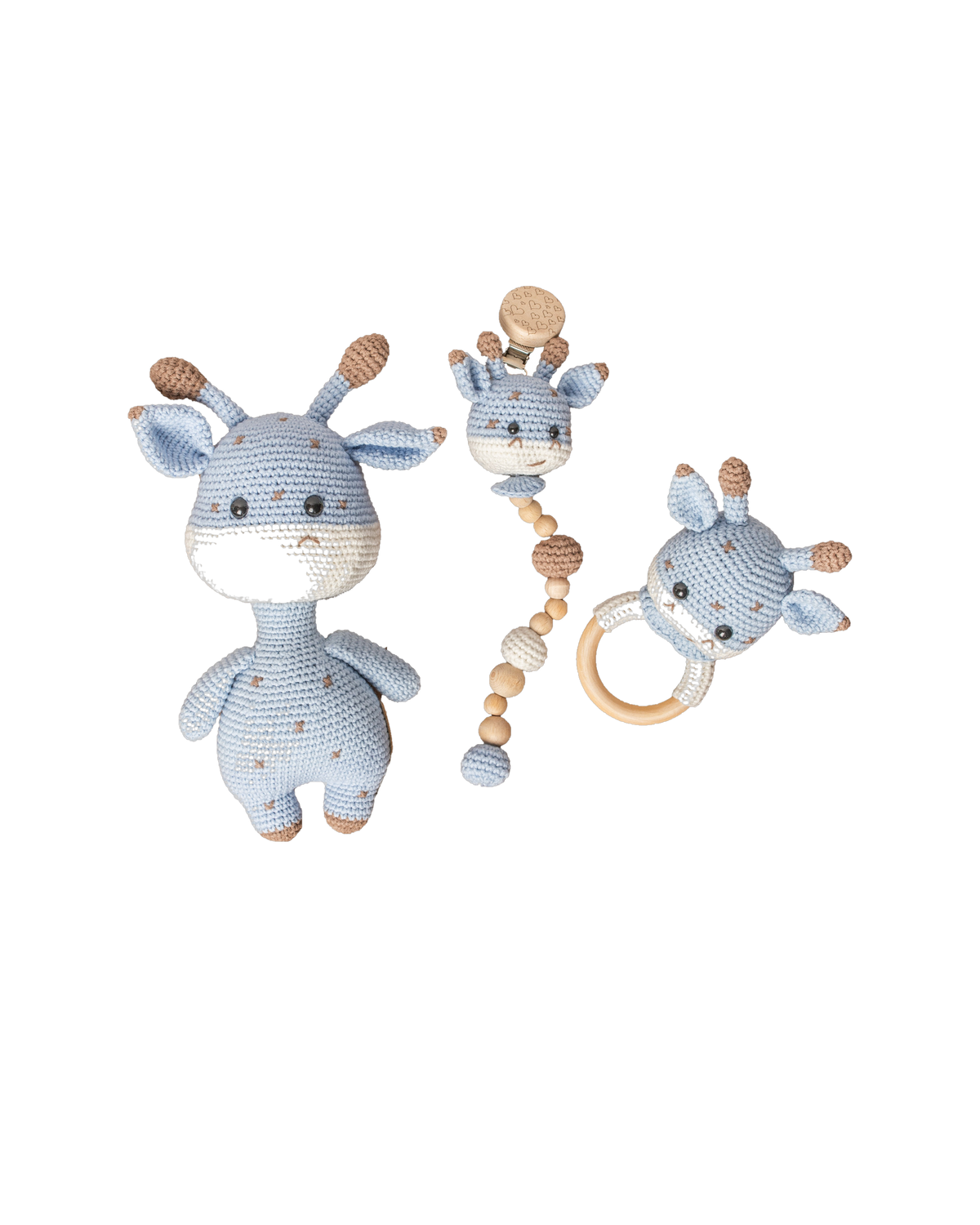 Baby Giraffe Set – blue baby set, studio shot