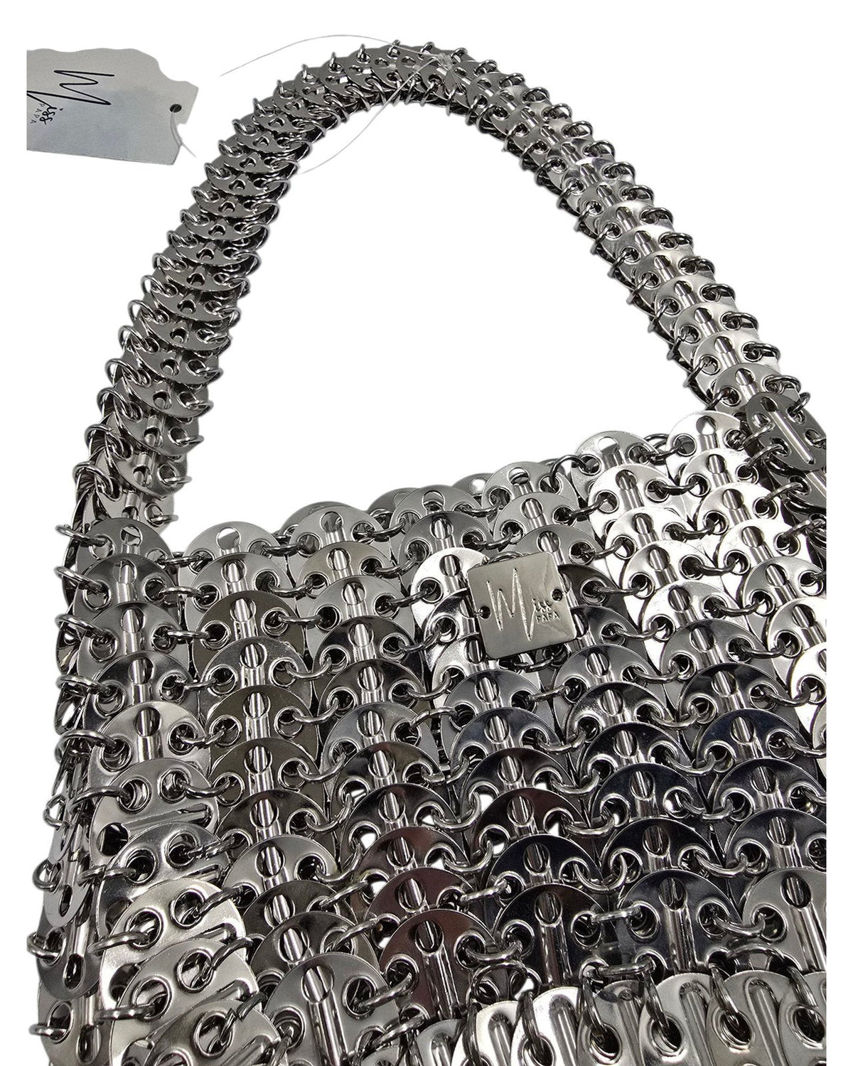 Eris Mini – polished steel bag, detail shot
