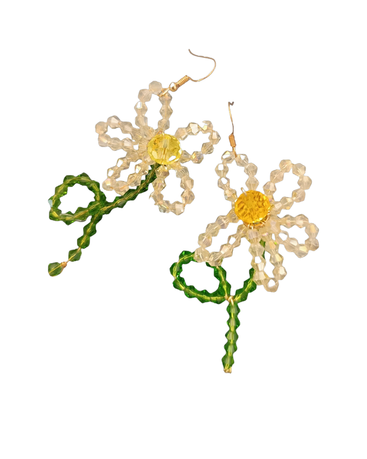 Flower Earrings – beaded earrings, studio shot