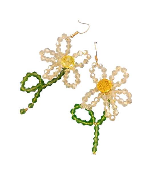 Flower Earrings – beaded earrings, studio shot